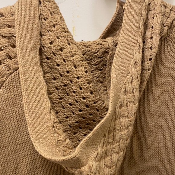 Vintage Suzy Shier Wool Poncho - Picture 8 of 8